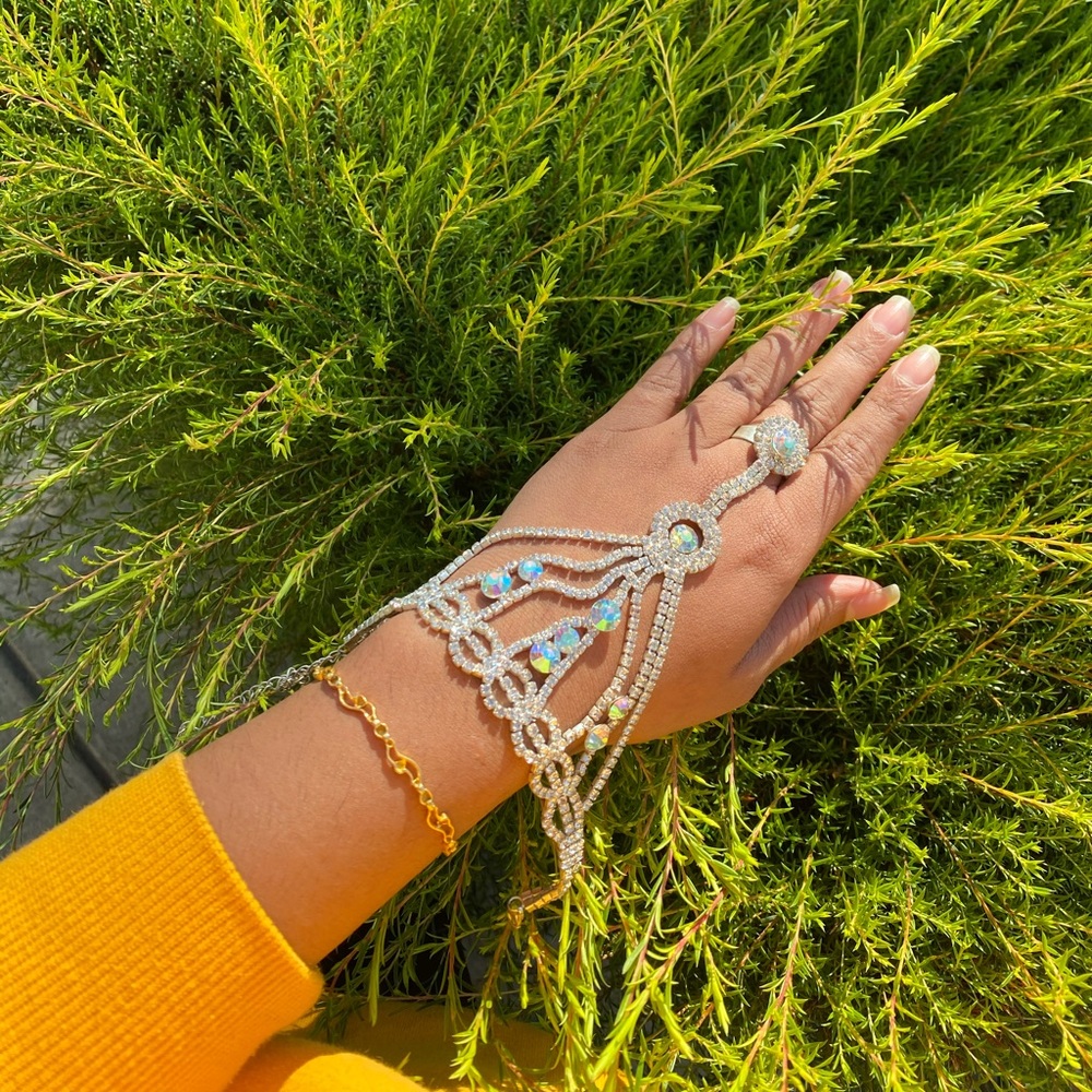 Ring bracelet